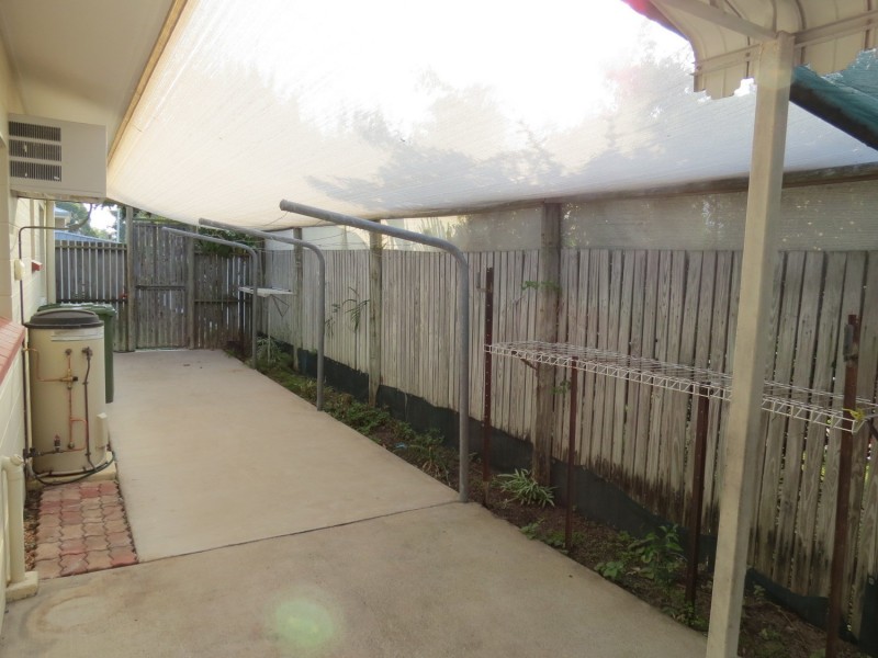 1/4 Bryant Avenue, Bowen QLD 4805
