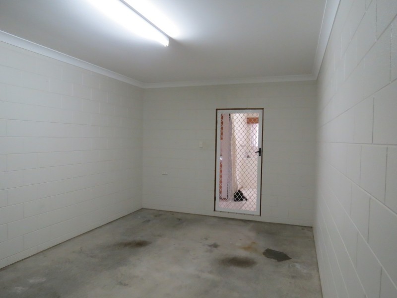 1/4 Bryant Avenue, Bowen QLD 4805