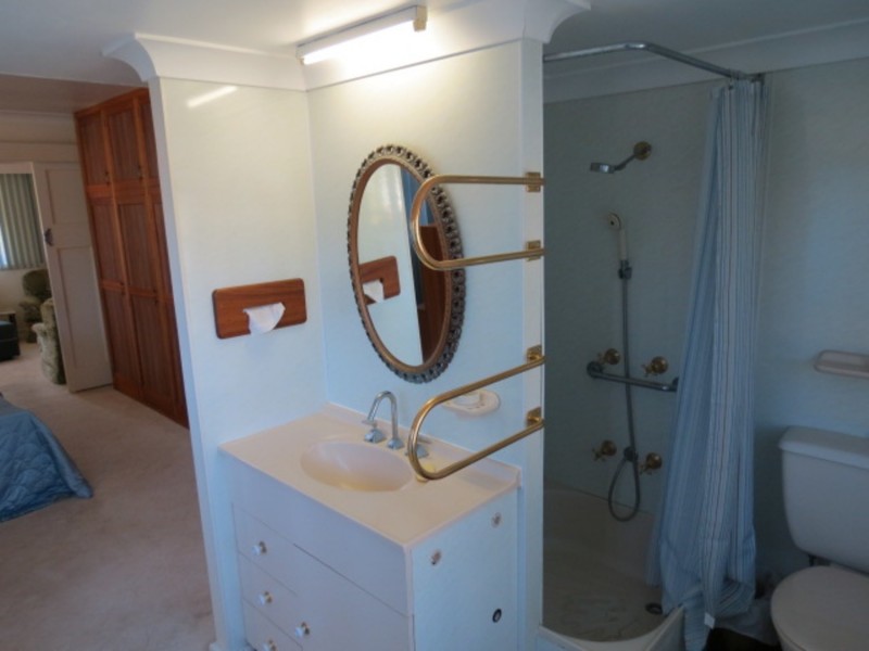 16 Whitsunday Street, Bowen QLD 4805