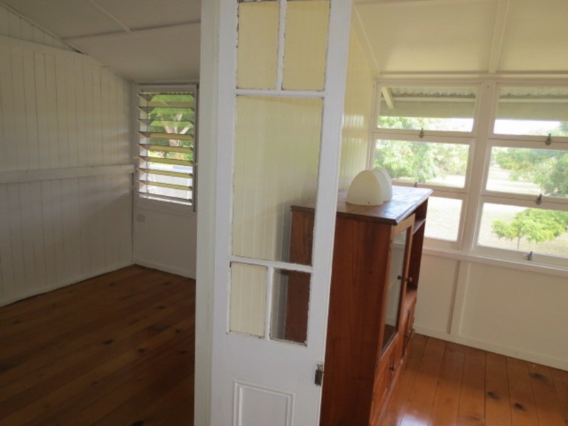 30 Inveroona Road, Bowen QLD 4805