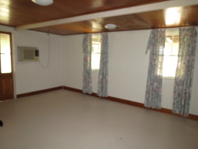 30 Inveroona Road, Bowen QLD 4805