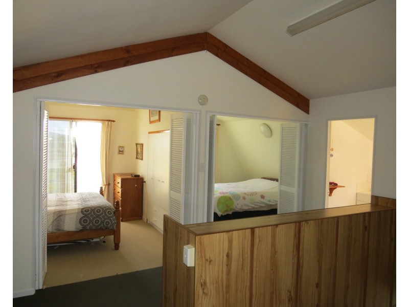 6 Baxter Avenue, Brisk Bay QLD 4805