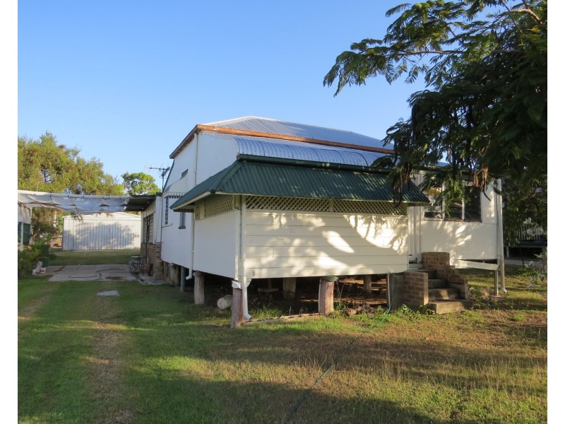 51 Livingstone Street, Bowen QLD 4805