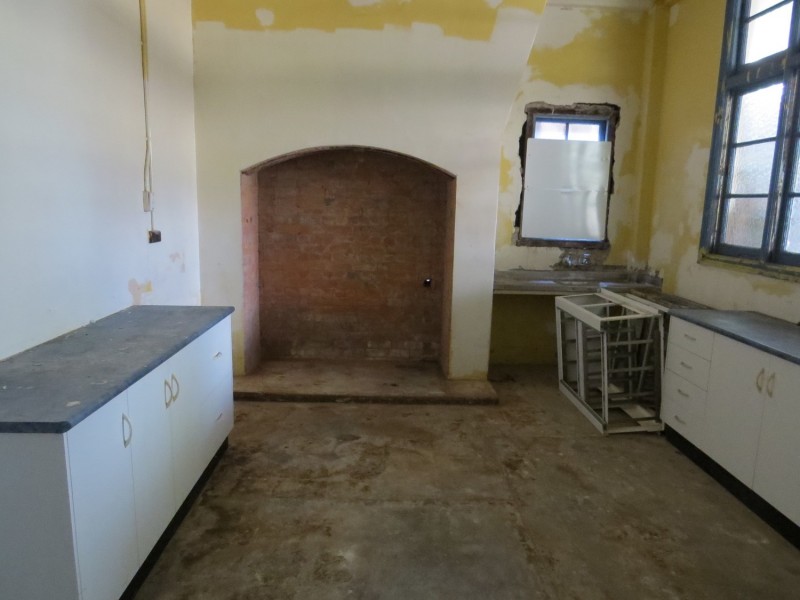 43 Herbert Street, Bowen QLD 4805