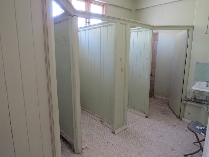 43 Herbert Street, Bowen QLD 4805