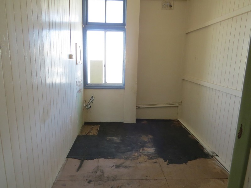 43 Herbert Street, Bowen QLD 4805