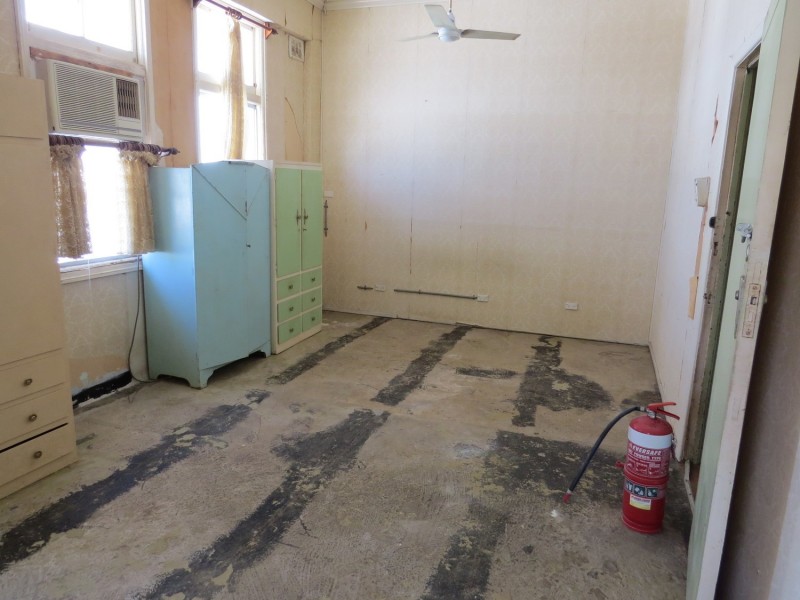 43 Herbert Street, Bowen QLD 4805