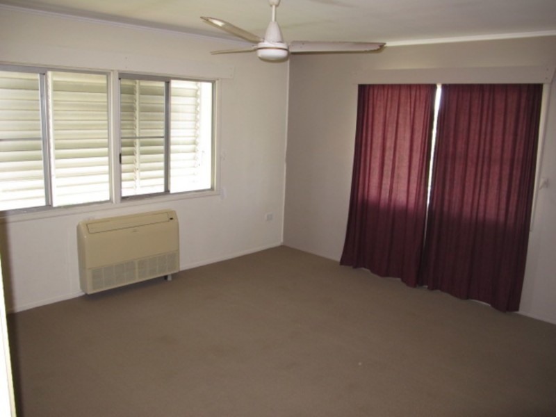 8 McDougal Street, Bowen QLD 4805