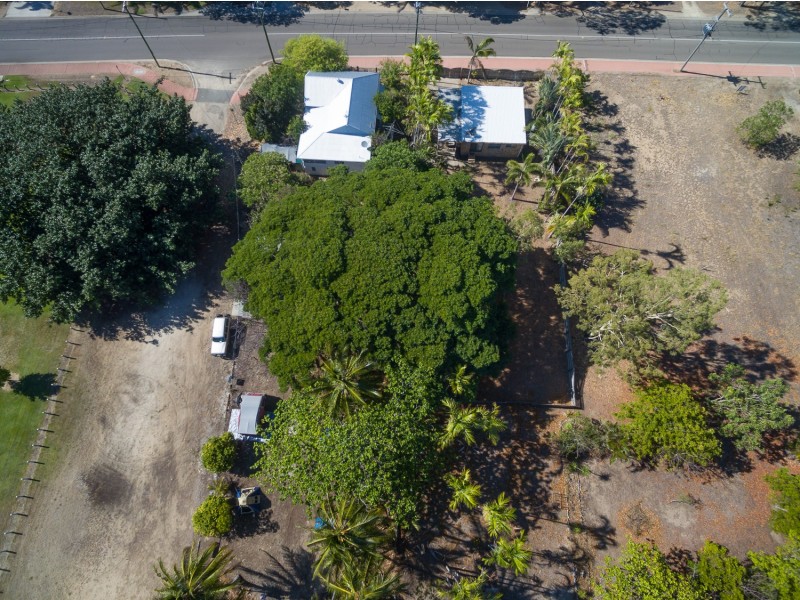 58 Horseshoe Bay Road, Bowen QLD 4805