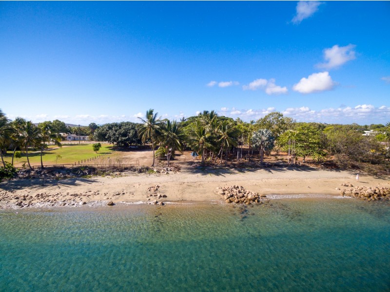 58 Horseshoe Bay Road, Bowen QLD 4805