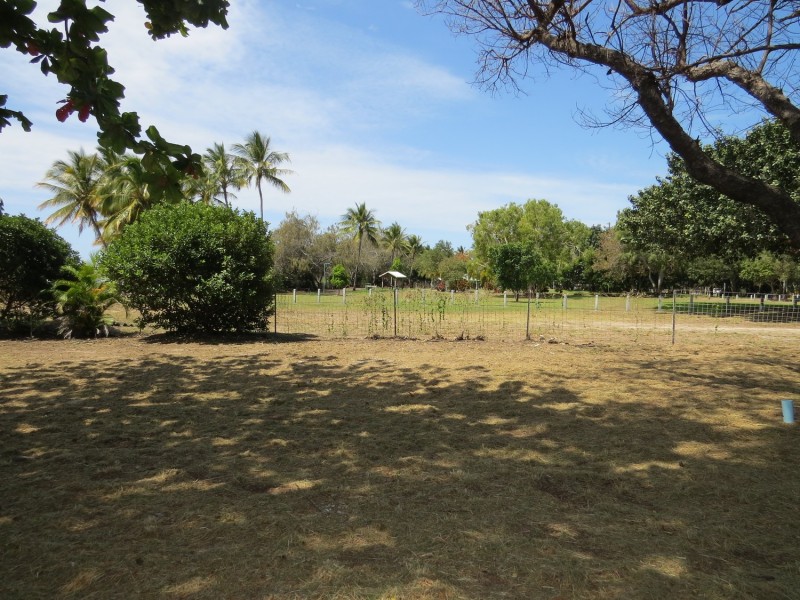 58 Horseshoe Bay Road, Bowen QLD 4805