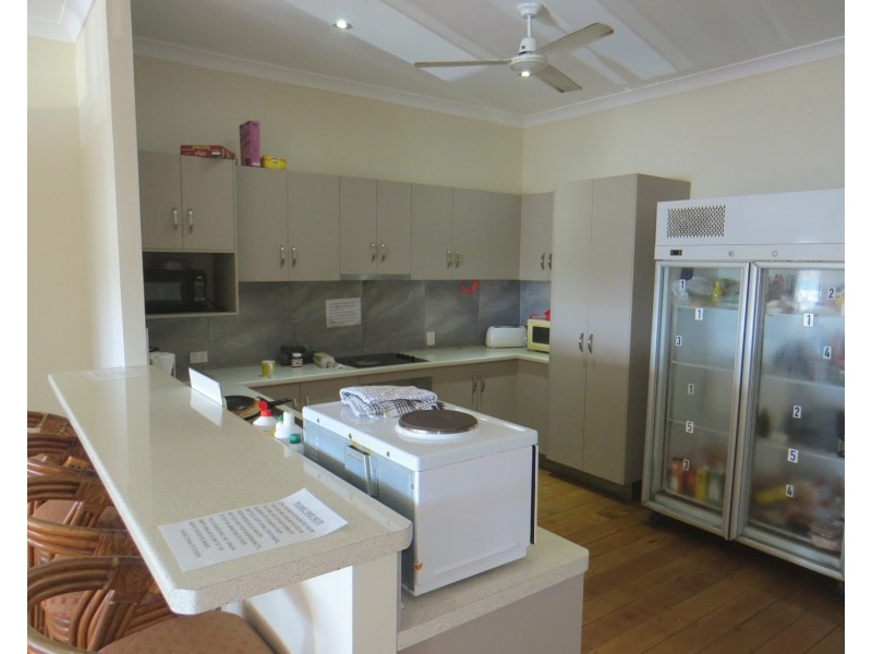 33 Herbert Street, Bowen QLD 4805