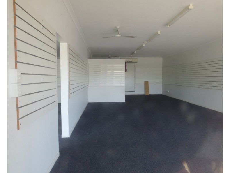 33 Herbert Street, Bowen QLD 4805