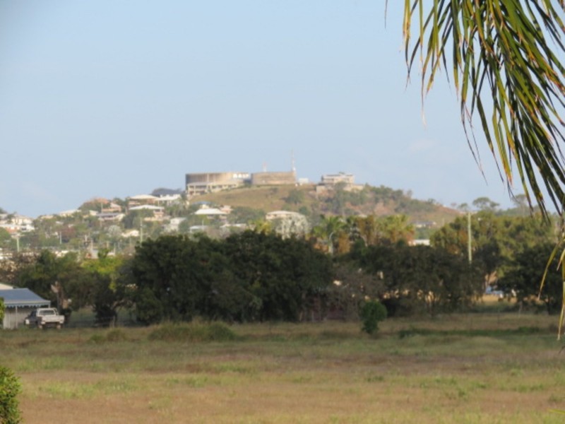 19 Chilli Lane, Bowen QLD 4805