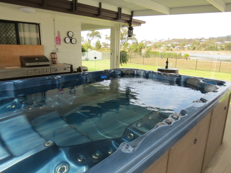 34 Scenic Crescent, Bowen QLD 4805