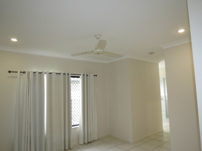 34 Scenic Crescent, Bowen QLD 4805
