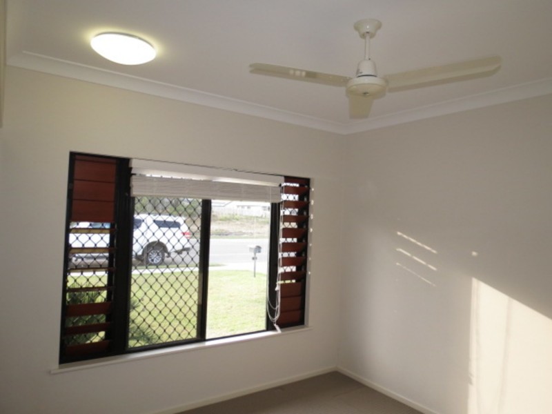 34 Scenic Crescent, Bowen QLD 4805