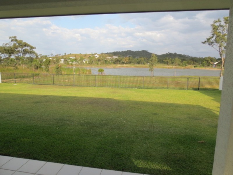 34 Scenic Crescent, Bowen QLD 4805