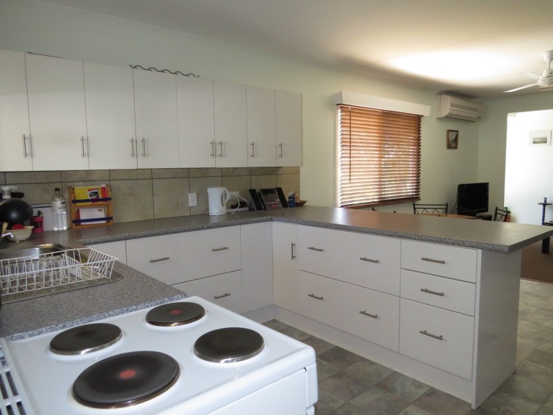 94 Gregory Street, Bowen QLD 4805