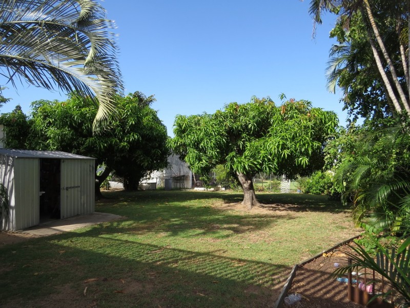 94 Gregory Street, Bowen QLD 4805