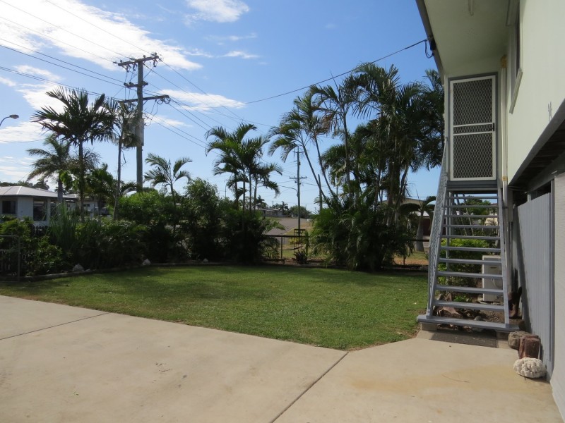 94 Gregory Street, Bowen QLD 4805