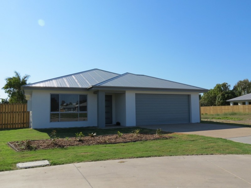 10 Hamilton Street, Bowen QLD 4805