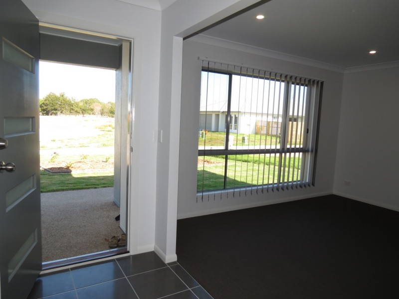 10 Hamilton Street, Bowen QLD 4805