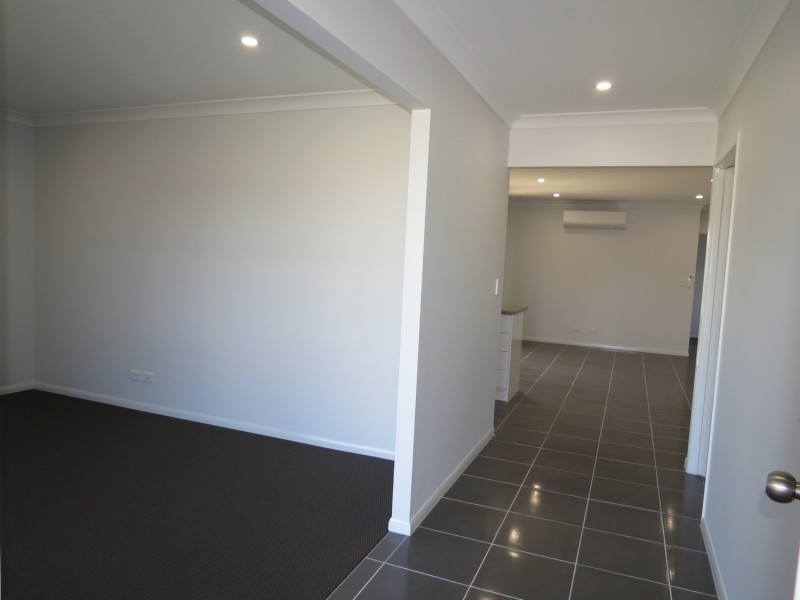 10 Hamilton Street, Bowen QLD 4805