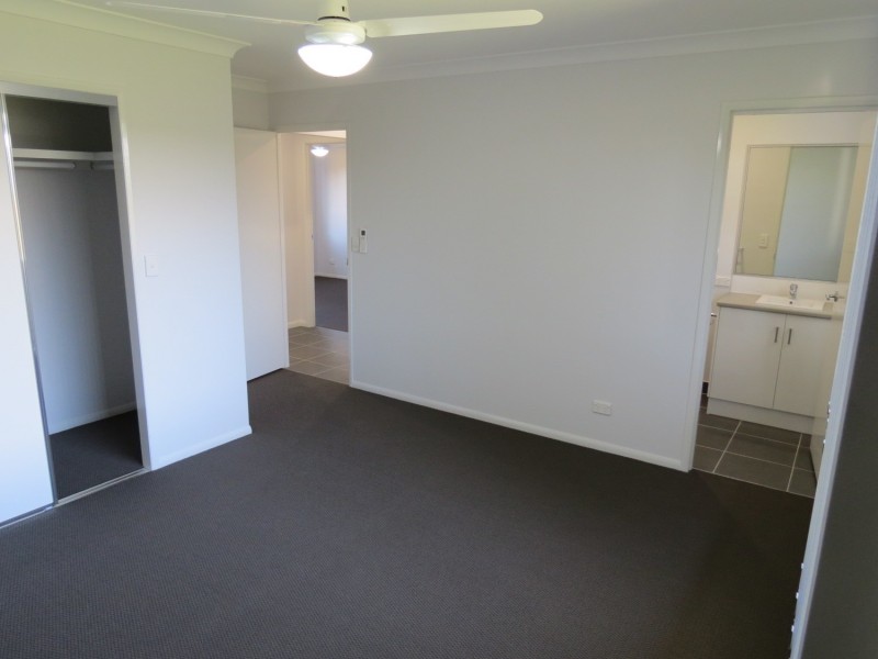 10 Hamilton Street, Bowen QLD 4805