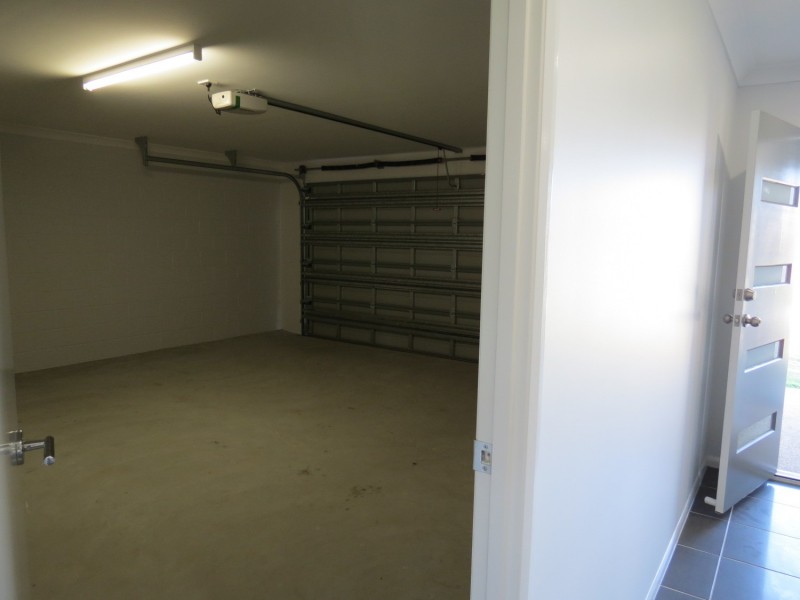 10 Hamilton Street, Bowen QLD 4805