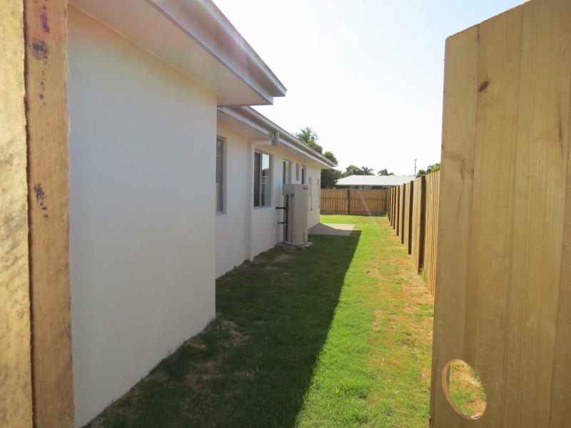 10 Hamilton Street, Bowen QLD 4805