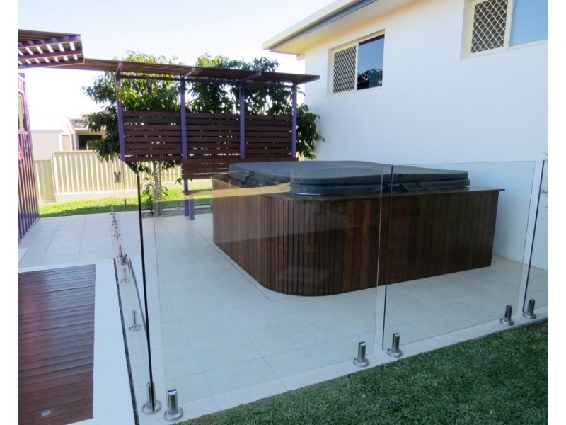 14 Silk Road, Bowen QLD 4805