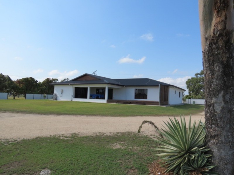 50 Flemington Road, Bowen QLD 4805