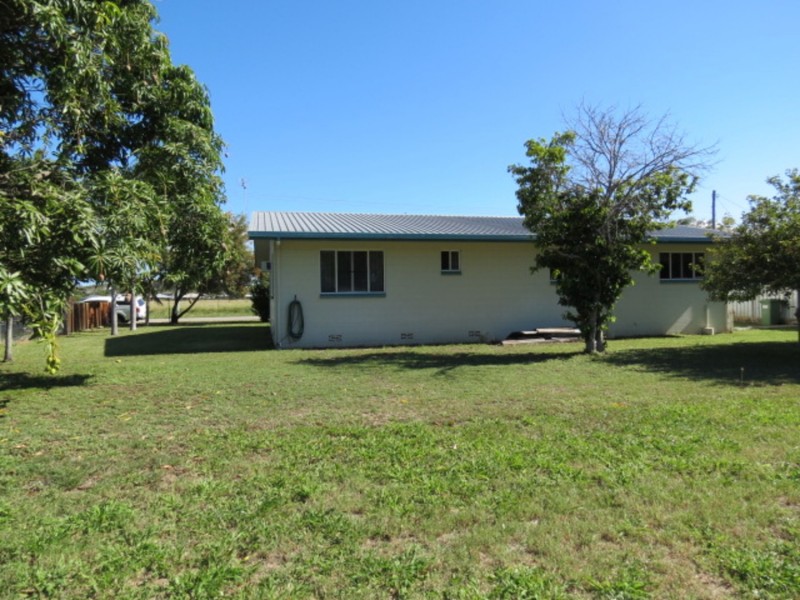 3 Jilletts Lane, Bowen QLD 4805