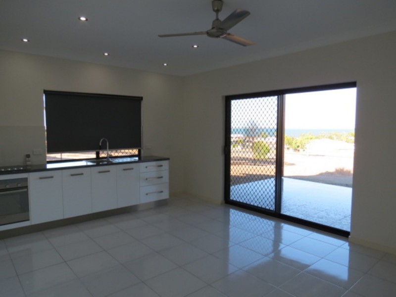 25 Links Road, Bowen QLD 4805