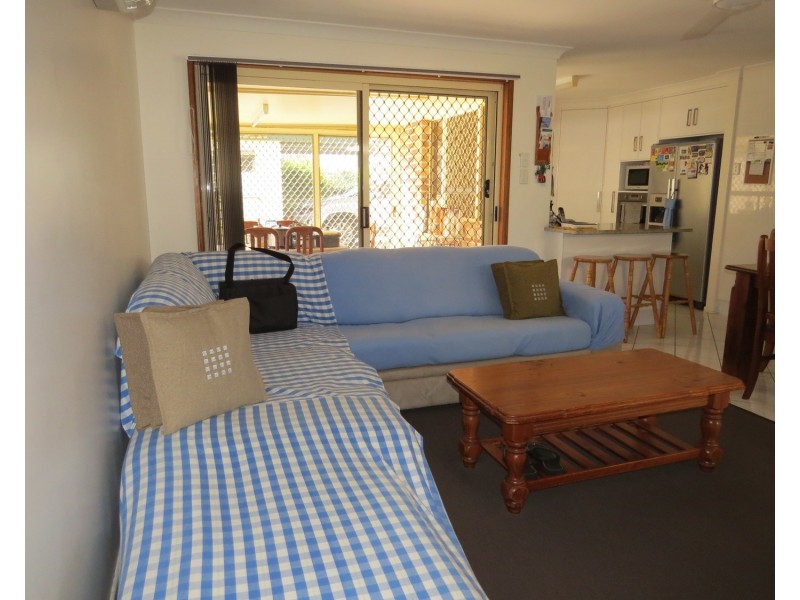 14 Edgecumbe Avenue, Bowen QLD 4805