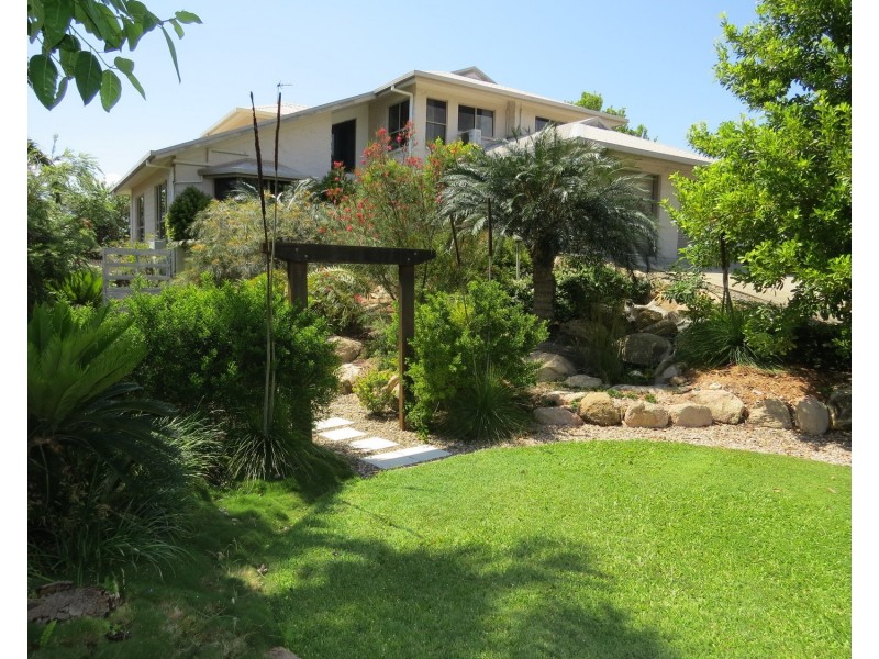 11 Avicennia Street, Bowen QLD 4805