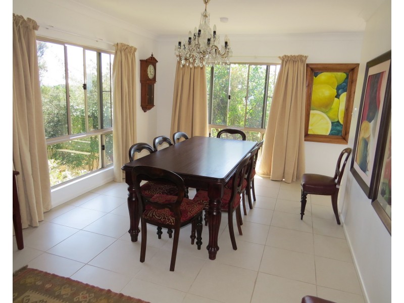 11 Avicennia Street, Bowen QLD 4805