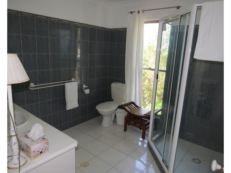 11 Avicennia Street, Bowen QLD 4805