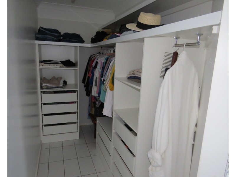 11 Avicennia Street, Bowen QLD 4805