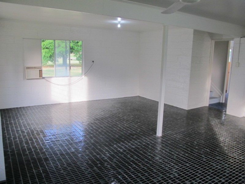 44 Tollington Road, Bowen QLD 4805