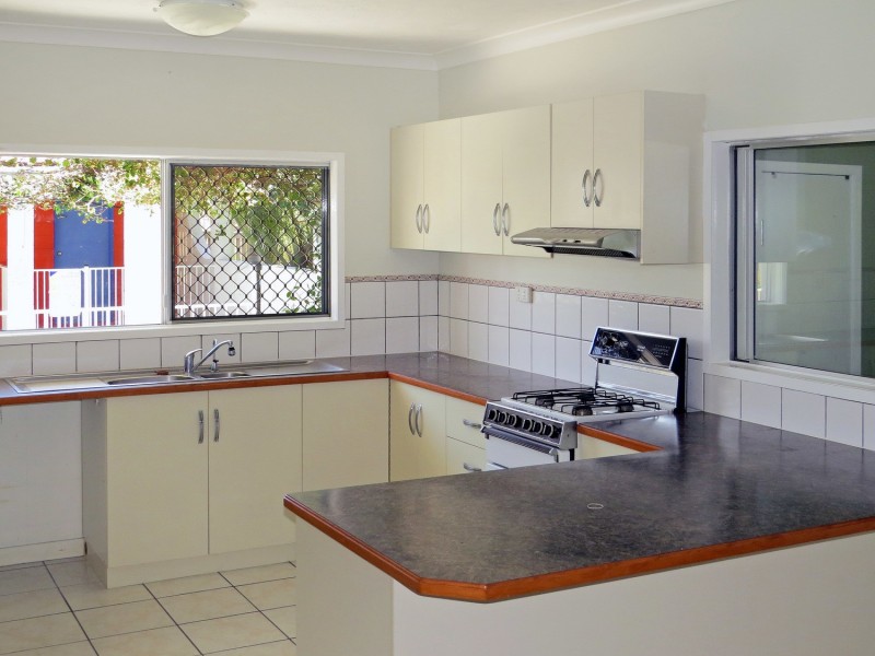 44 Avoca Road, Bowen QLD 4805