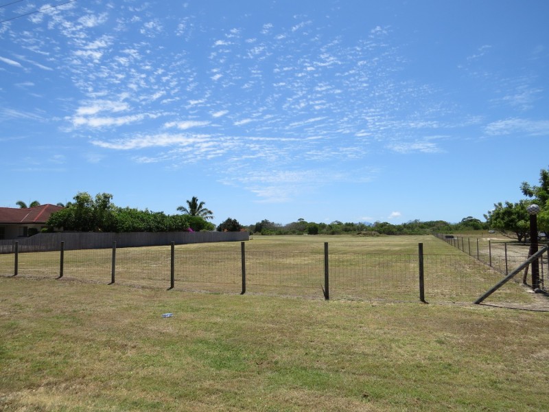 44 Avoca Road, Bowen QLD 4805