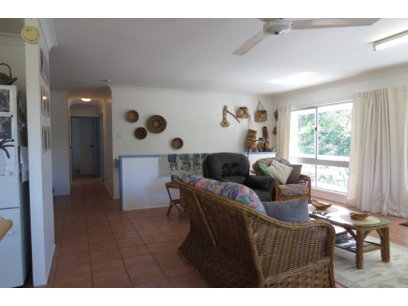 2 Horseshoe Bay Road, Bowen QLD 4805