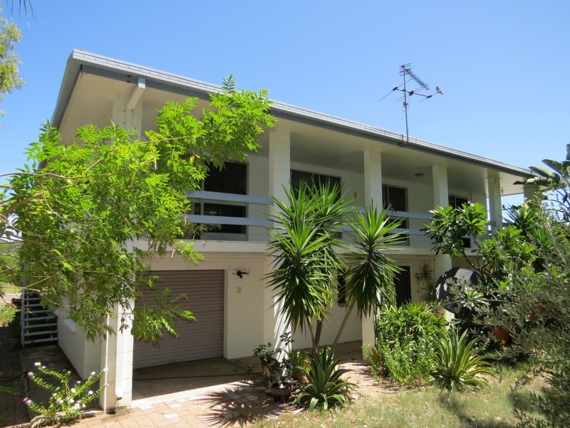 2 Horseshoe Bay Road, Bowen QLD 4805