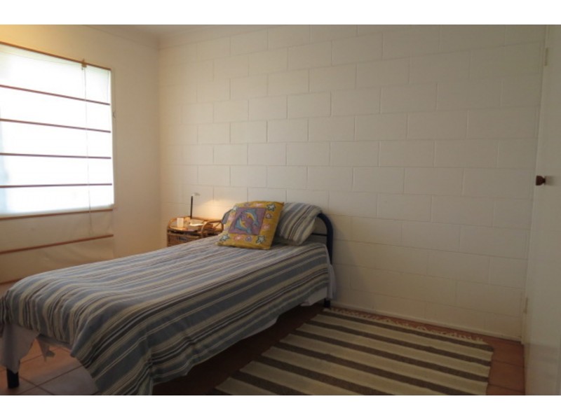 2 Horseshoe Bay Road, Bowen QLD 4805