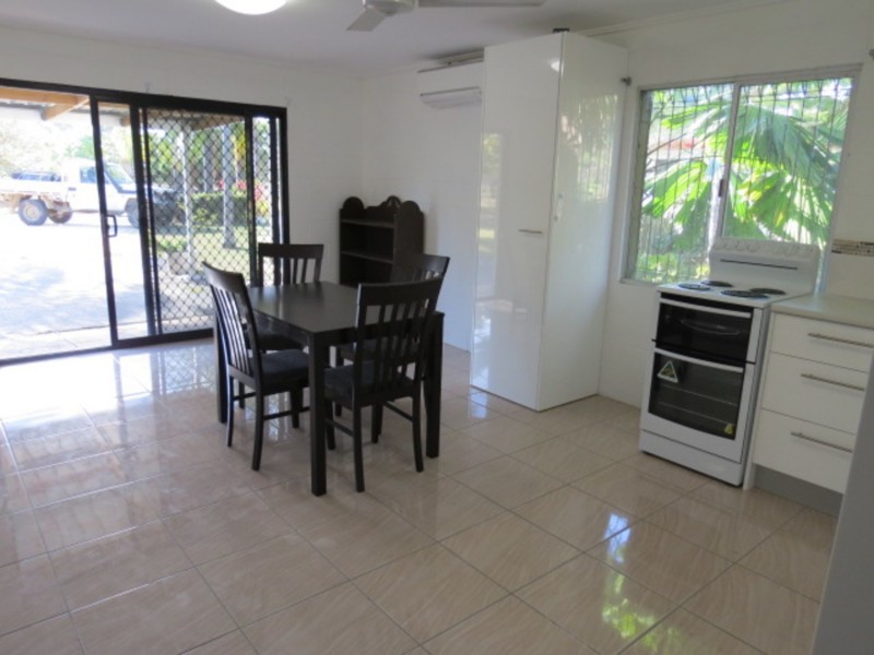 16 Inveroona Road, Bowen QLD 4805