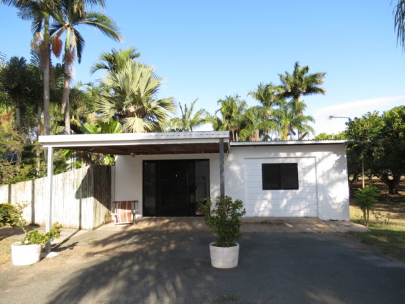 16 Inveroona Road, Bowen QLD 4805