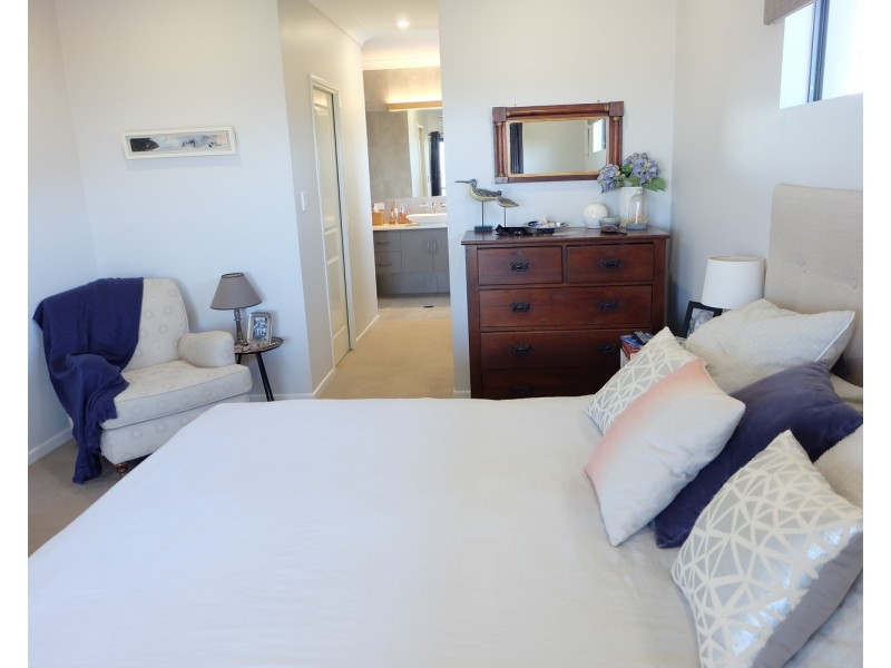 107 Ocean View Drive, Bowen QLD 4805