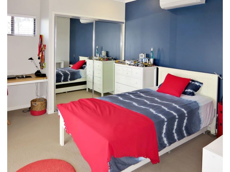 107 Ocean View Drive, Bowen QLD 4805